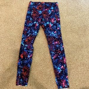 Lululemon flower running tights size 8